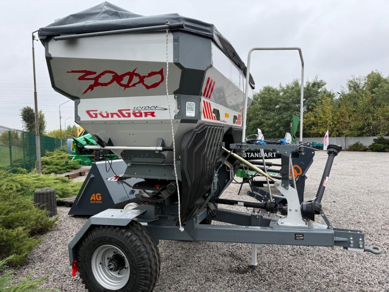 Розкидач добрив SERPER 1200 